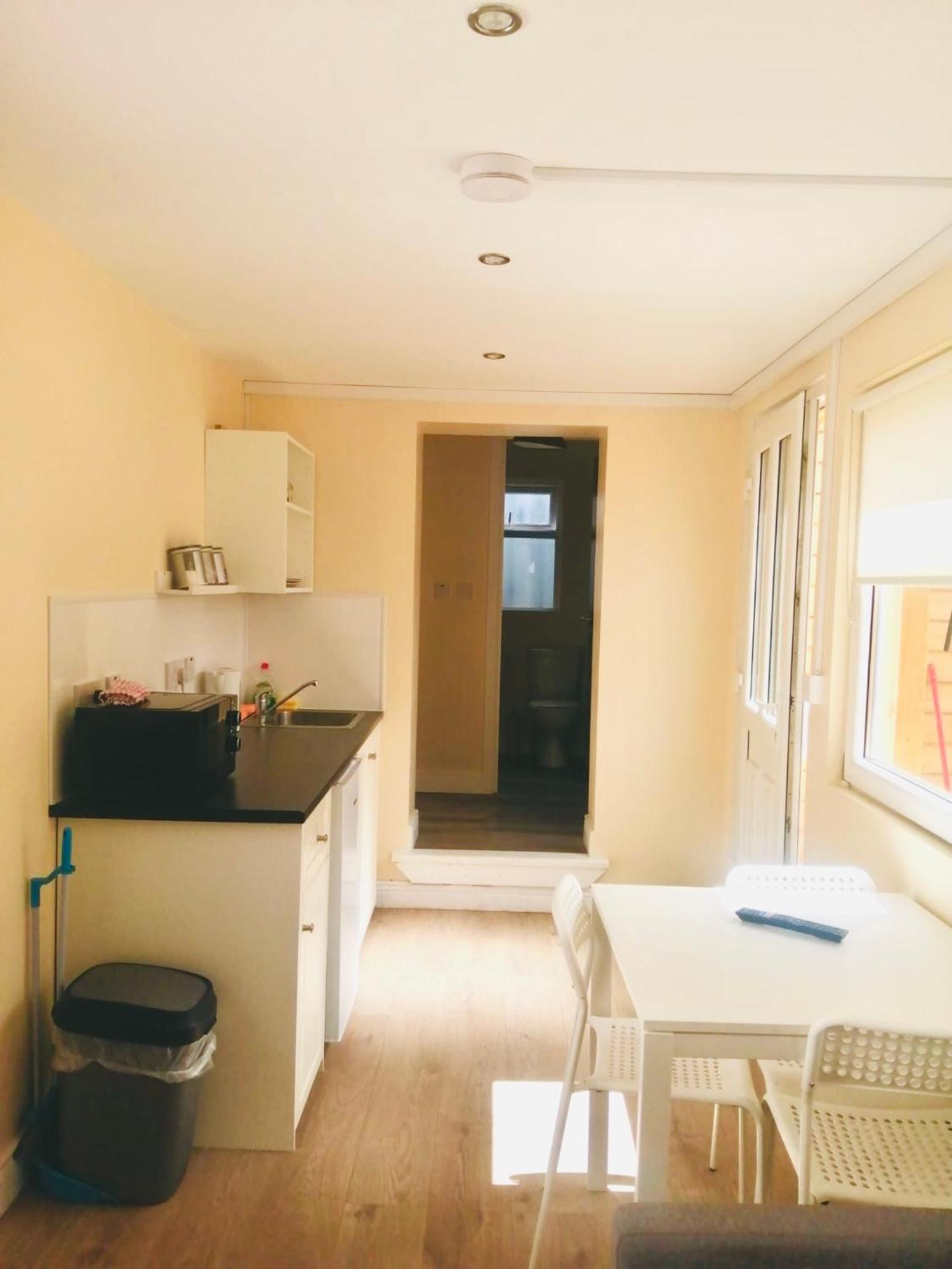 Delphi Cottage アッシュボーン エクステリア 写真